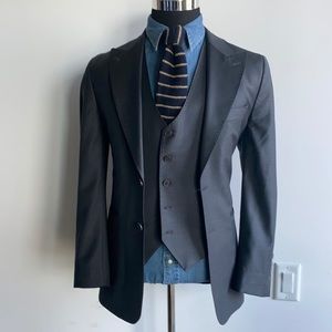 Peak Lapel Hand Stitched 3P Suit 50R | US 40R